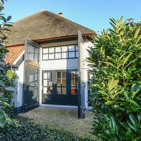 Peaceful In Texel With Terrace *